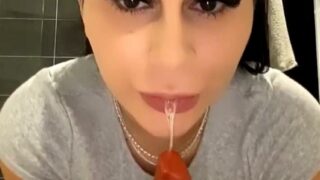 Mikaela Testa Dildo Deepthroat Onlyfans Video