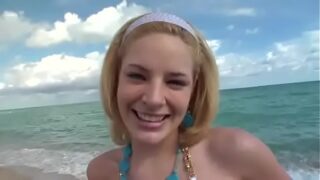 Teen bikini porn