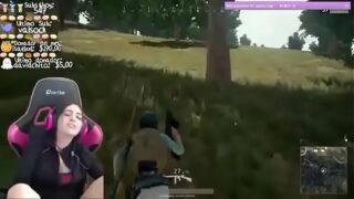 Girl caught masterbaiting on twitch