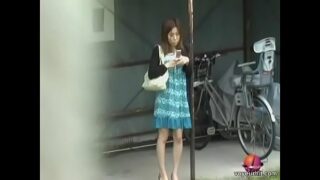 Asian upskirt videos