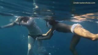 Underwater hotties