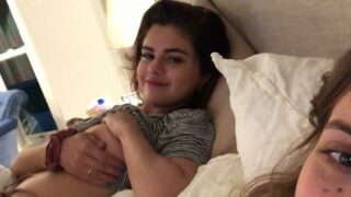 Selena Gomez Boob Squeeze Video Leaked