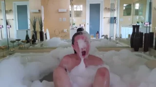 Zophie Reviews Nude Soapy Bath Video
