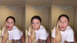 Anitta Hot swinging the hot ass