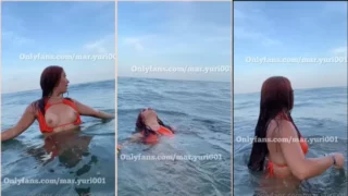 Porn Onlyfans Maryuri tello on the beach showing the little breasts