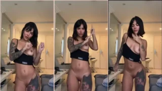 Delicious video of malelly dancing