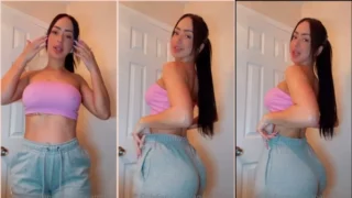 Anaia Matos de Top Pink and Very Hot Bundon