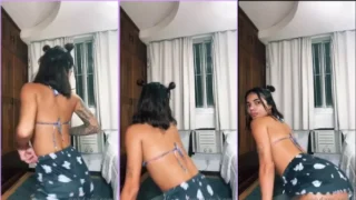 MALLELLY PUSSE IN VIDEO XXX SHOWING SNATE BODY